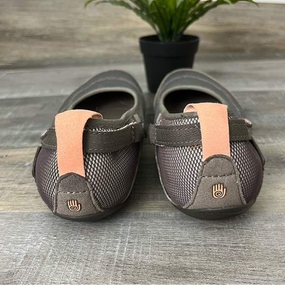 Teva Niyama Brown Peach Flats/MaryJane Shoe Size 7.5 - Picture 8 of 13